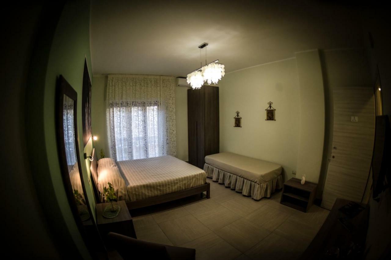 Bed and Breakfast Le Fontane Del Re Caserta Exterior foto